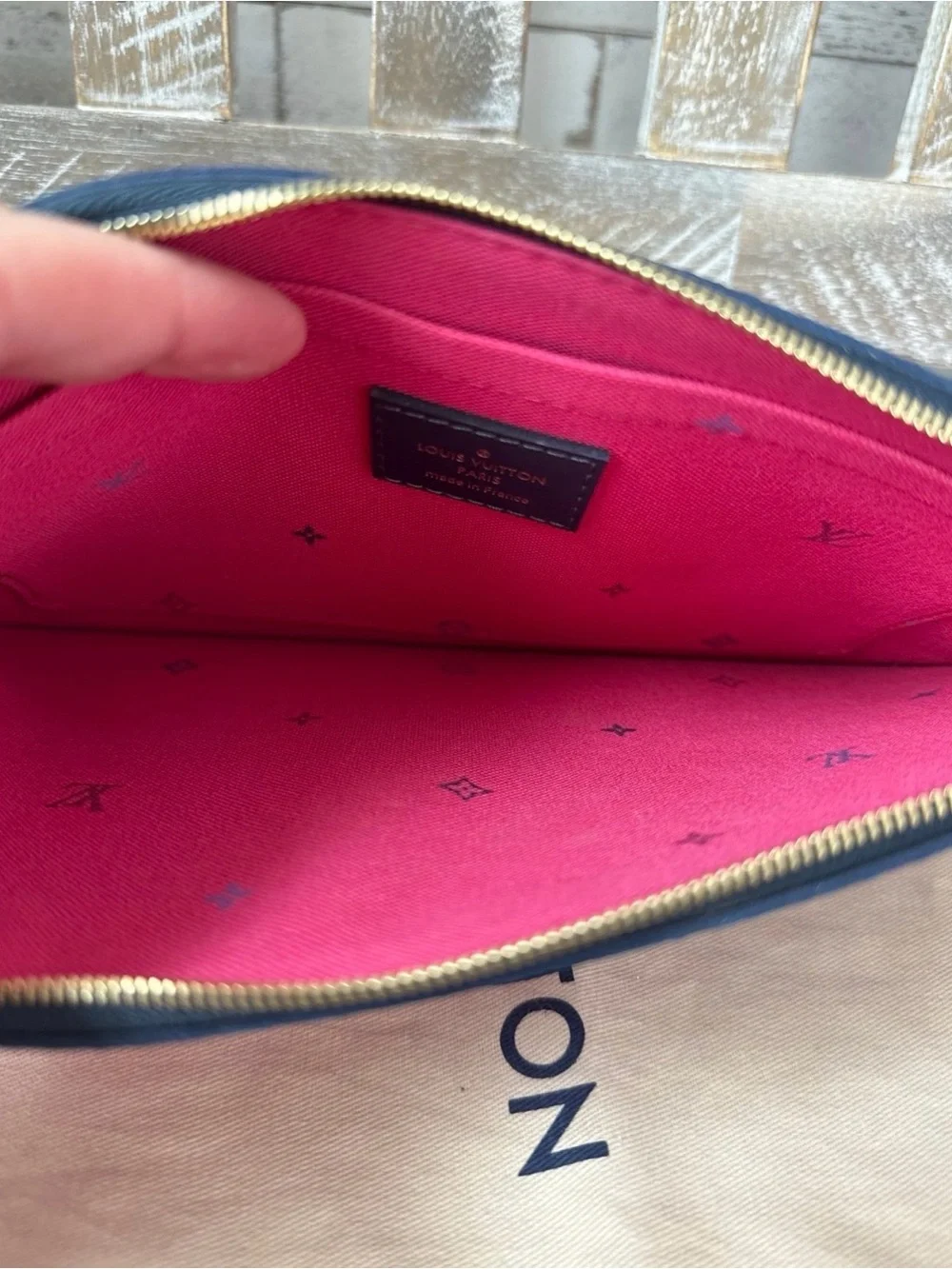 Louis Vuitton Monogram Midnight Fuschia Pouchette Wristlet from Neverfull MM - Picture 9 of 10